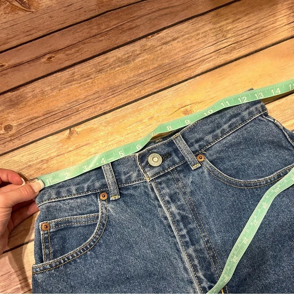 Moussy High Rise Denim Shorts - Picture 8 of 9